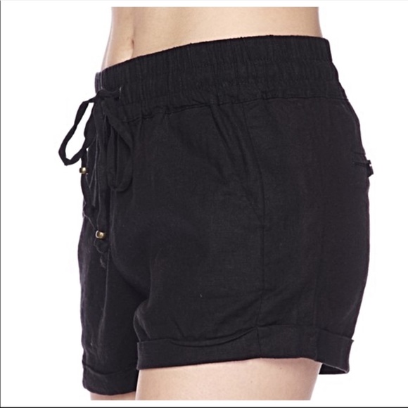 BLACK LINEN BLEND SIDE POCKETS SHORTS - Picture 5 of 6